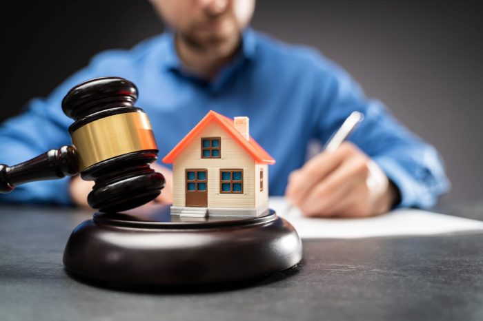 Real estate litigation attorney